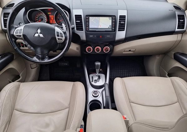 Mitsubishi Outlander cena 30900 przebieg: 184000, rok produkcji 2007 z Kutno małe 781